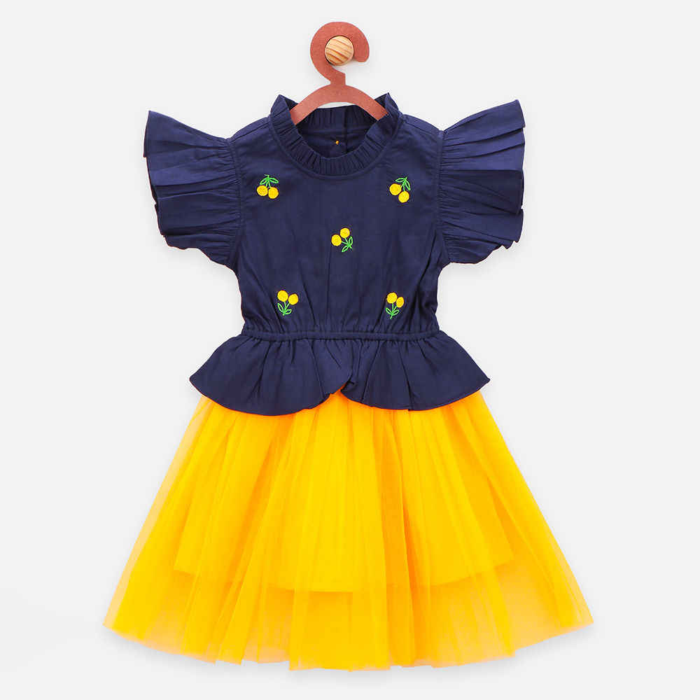 features material cotton the actual product may differ slightly in
features material cotton the actual product may differ slightly in