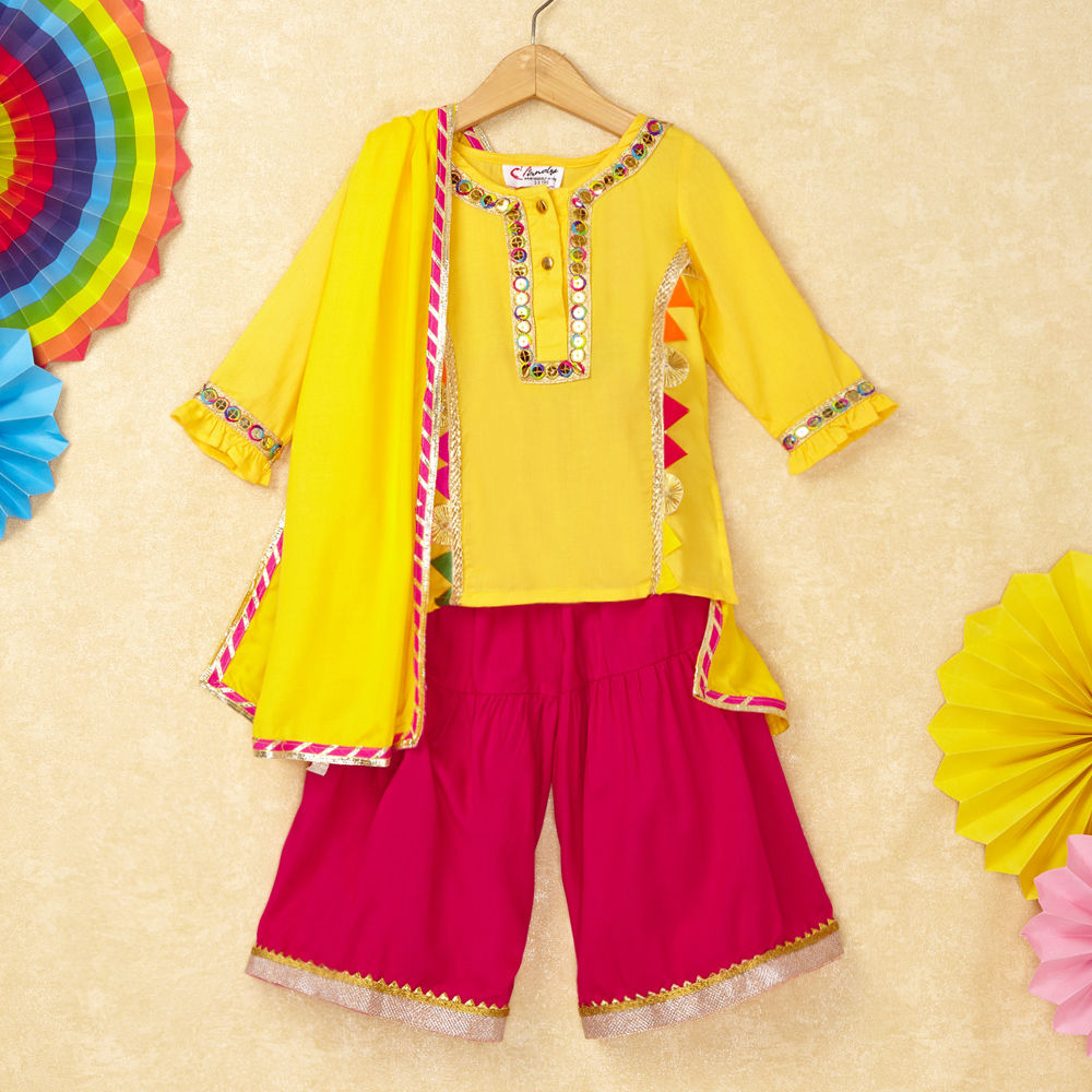 features material 20 viscose cotton 80 the actual product may
features material 20 viscose cotton 80 the actual product may