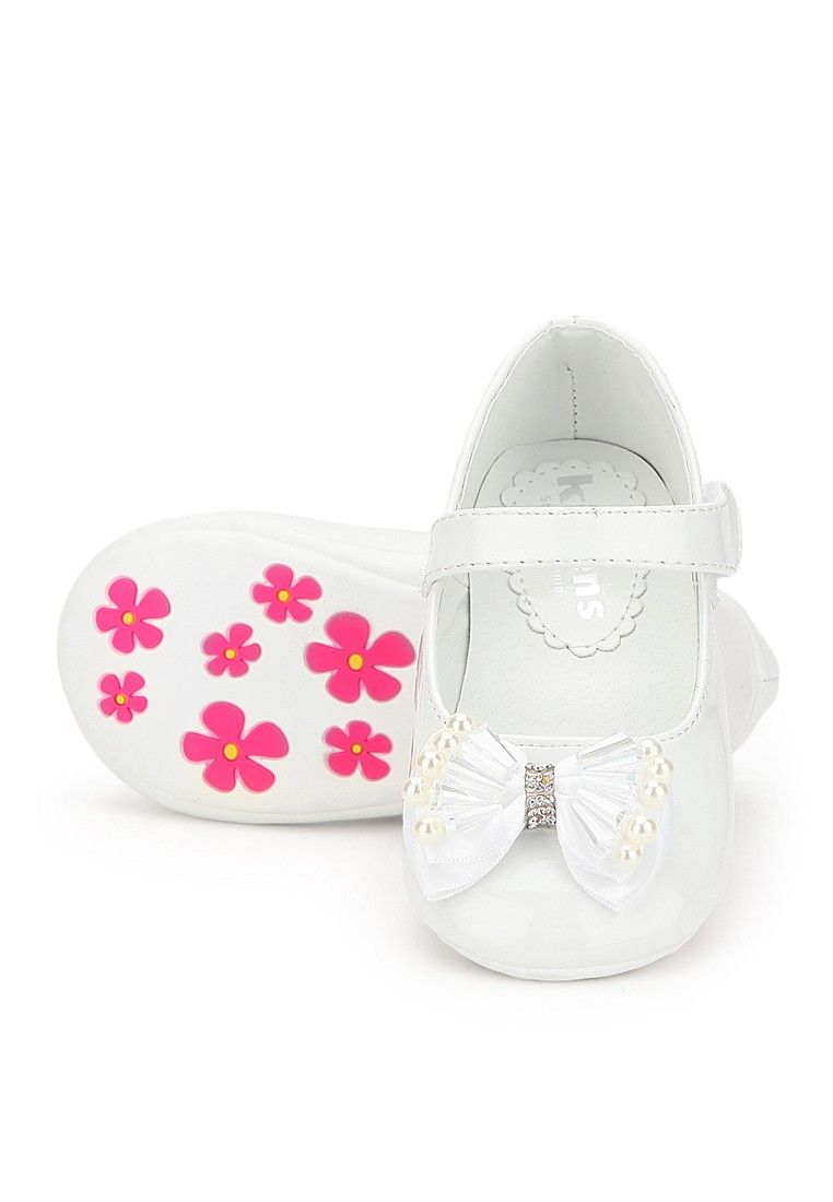 White belly shoes for on sale girl