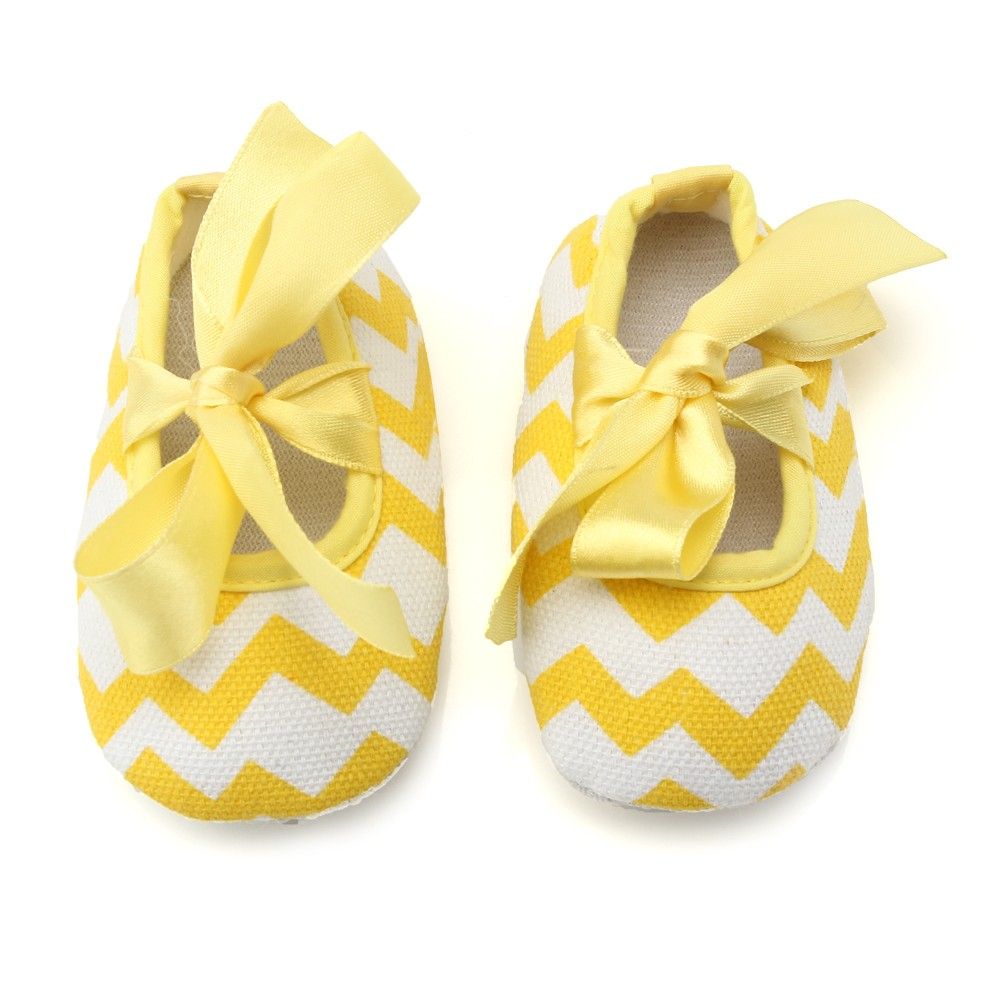 infant yellow shoes