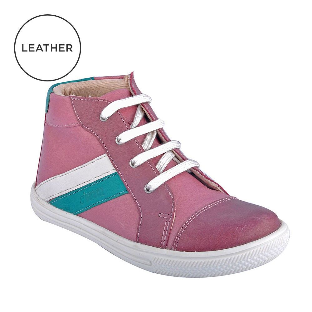 

the english rose color overload in these stylised chuck taylor