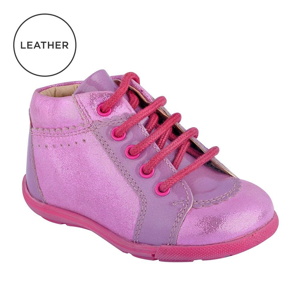 

sneakers shoes in this little girl s lace first walker