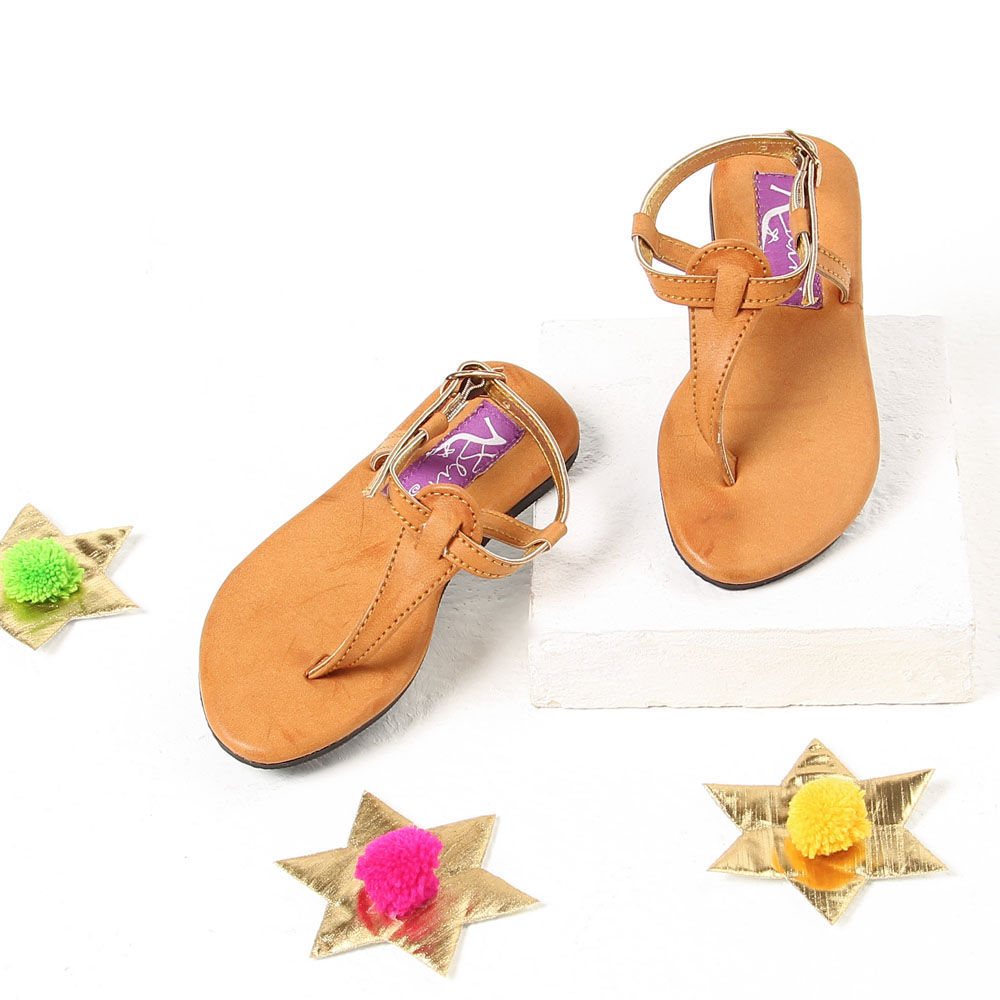 

this pair of sandals is a must have in your