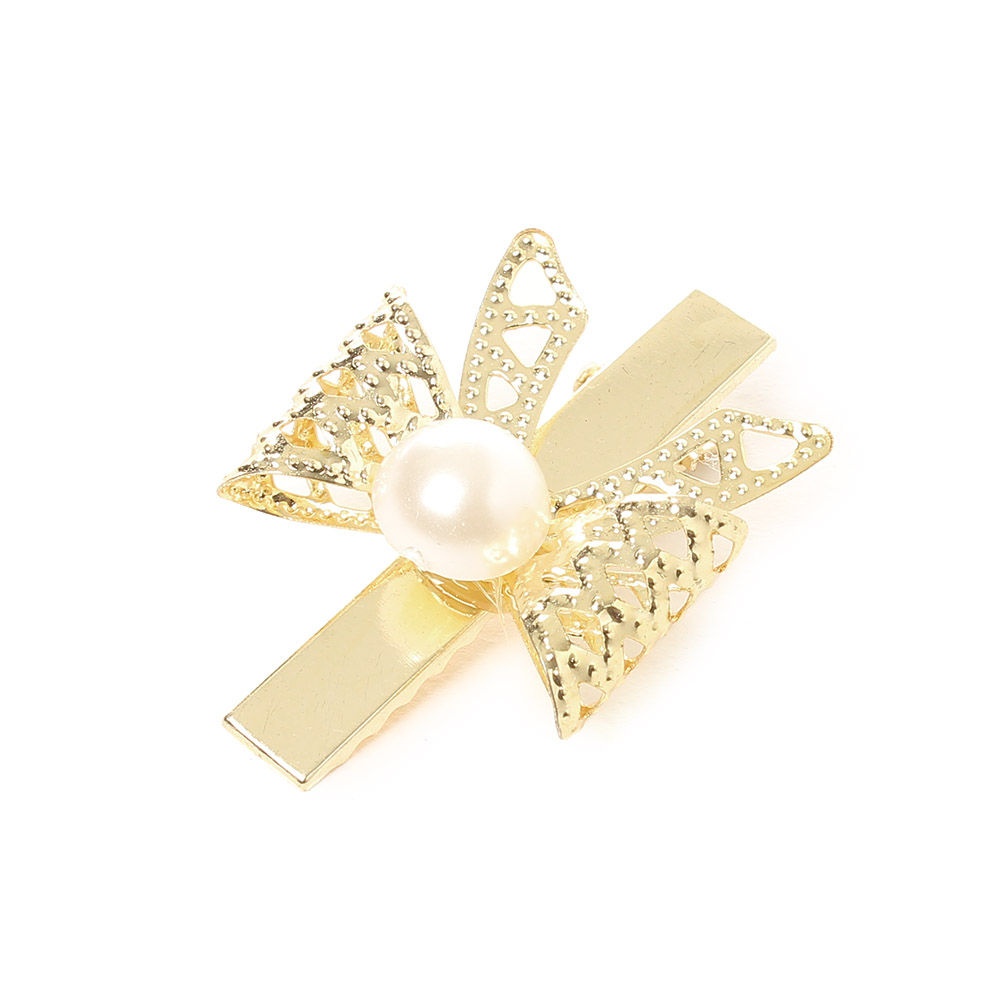 

dress your little girl in this lovely accessories and make