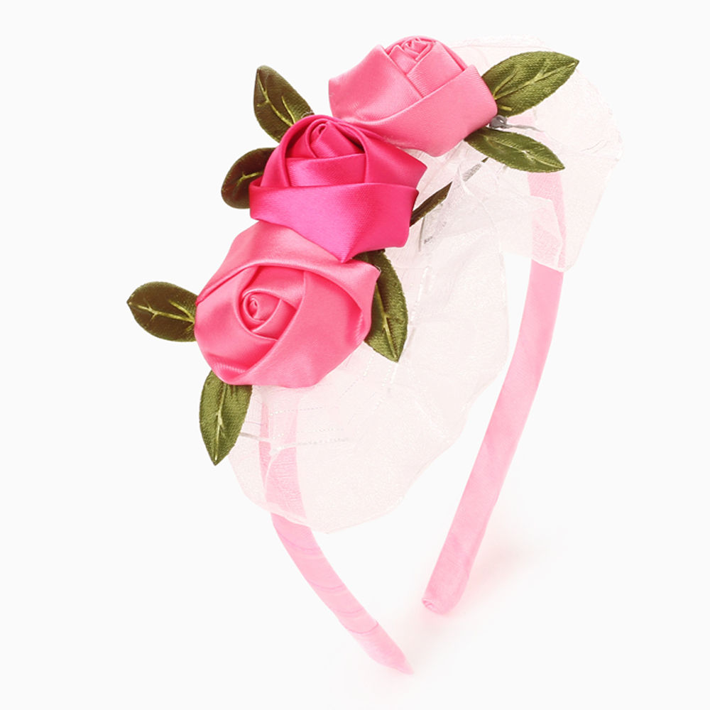 

dress your little girl in this lovely accessories and make