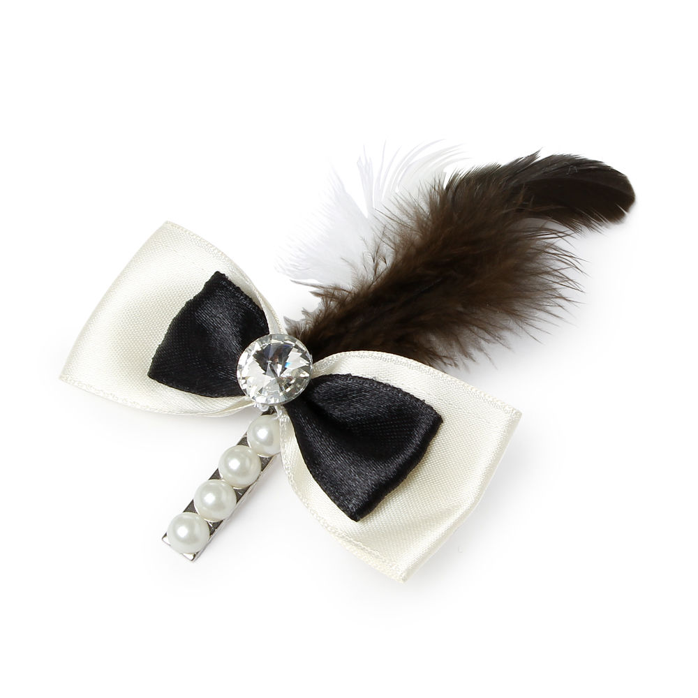 

dress your little girl in this lovely accessories and make