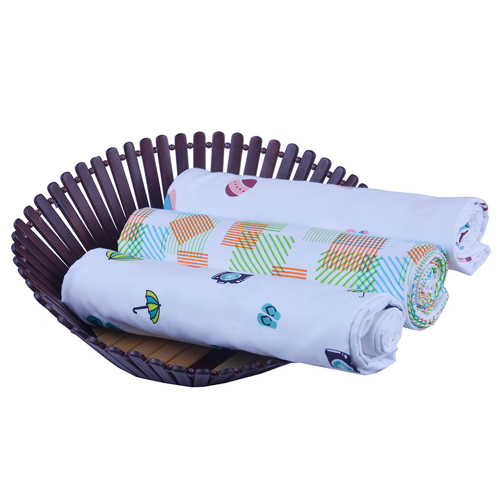 

wonder wee provides this woven mulmul swaddle blanket in unique