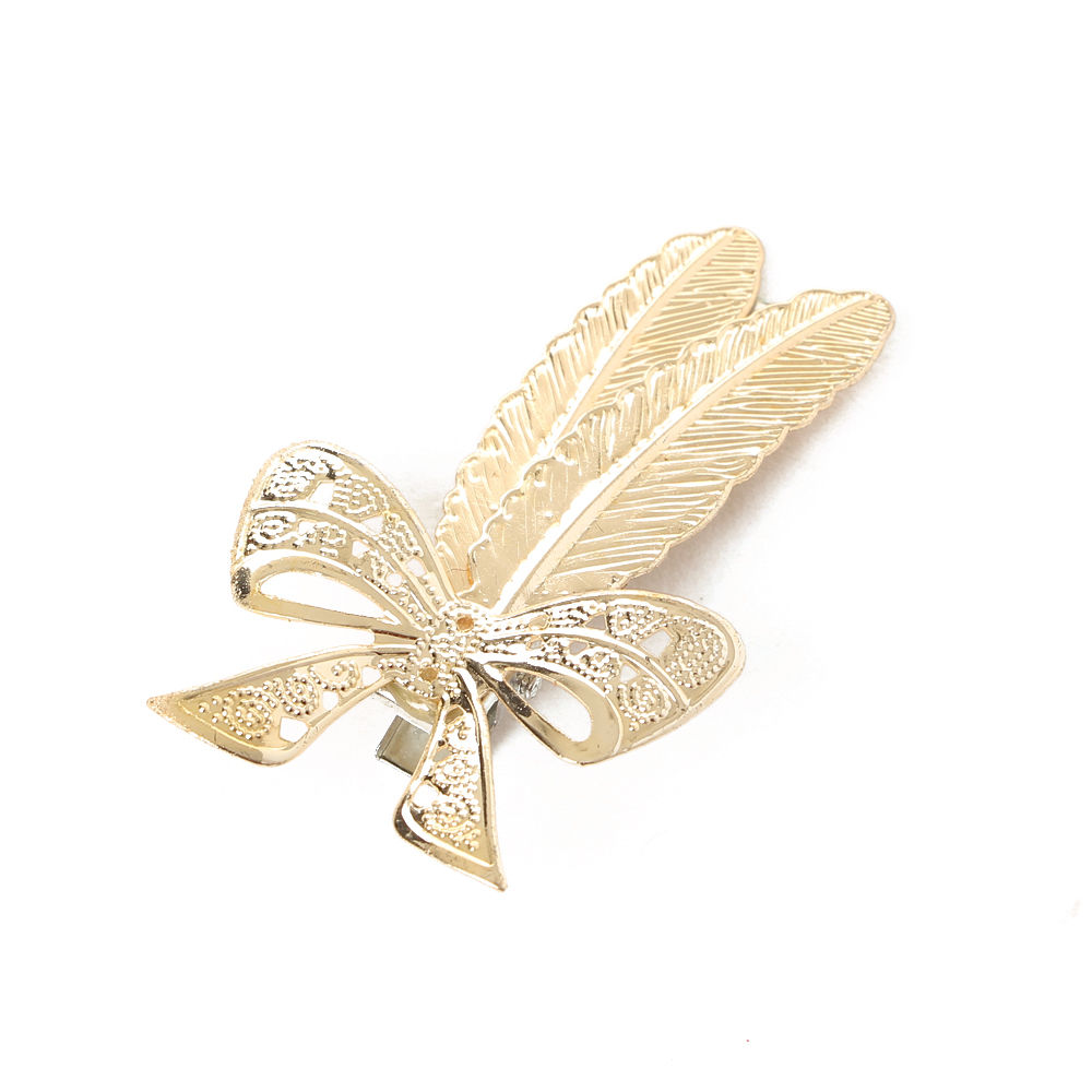 

dress your little girl in this lovely accessories and make