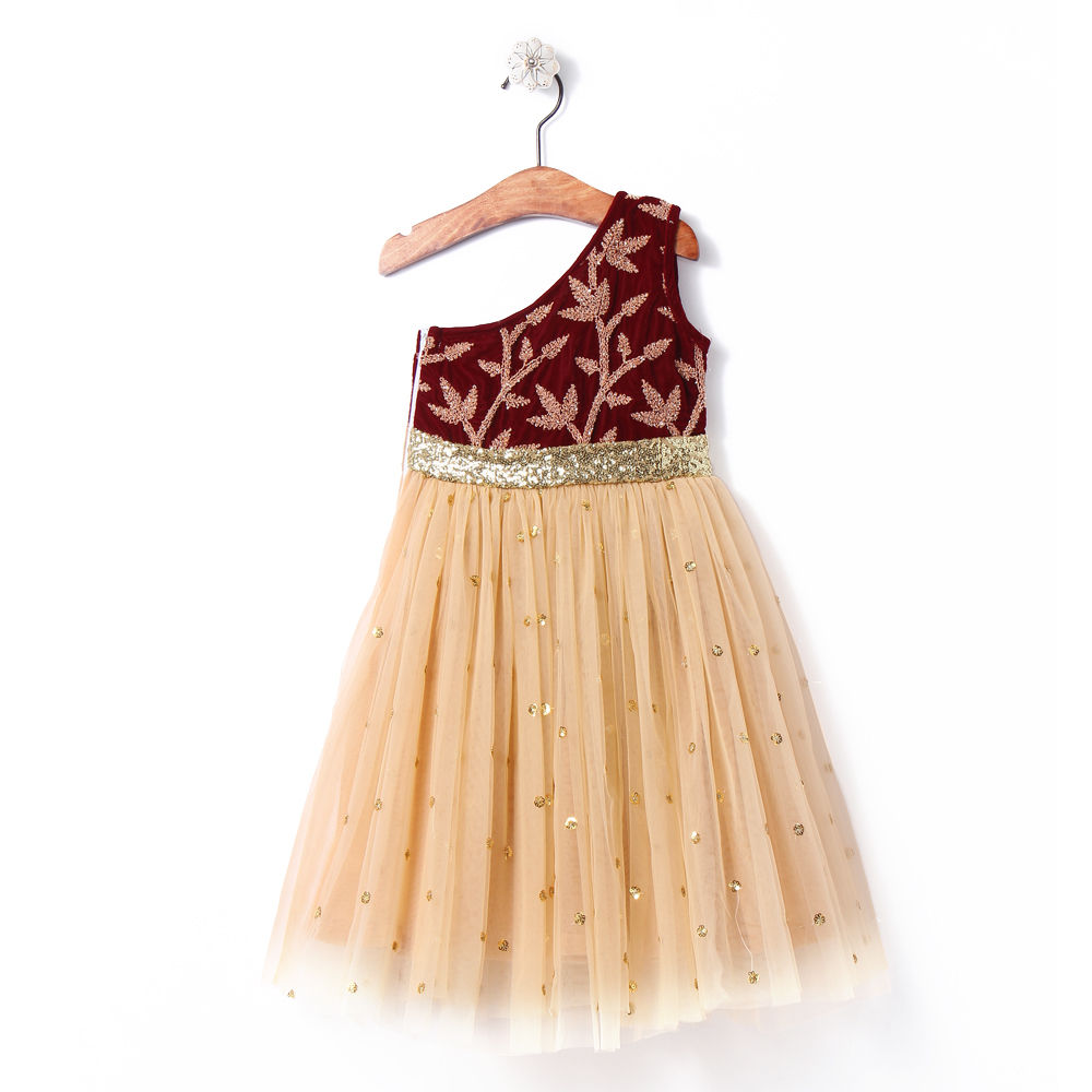 

features fabric net actual product may slightly vary what s