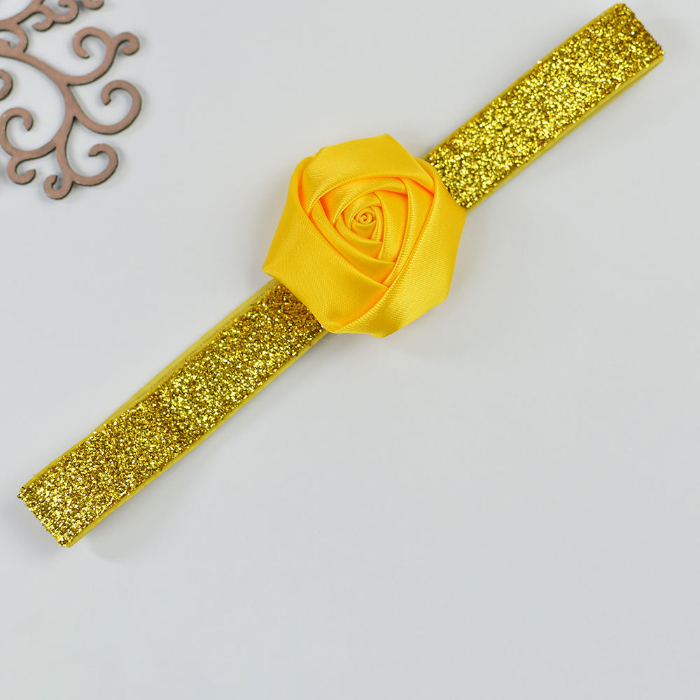 

dress your little girl in this lovely accessories and make