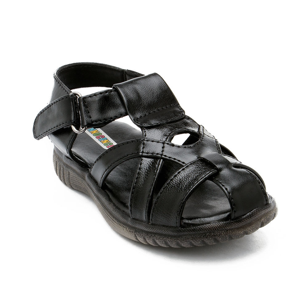 boys black sandals