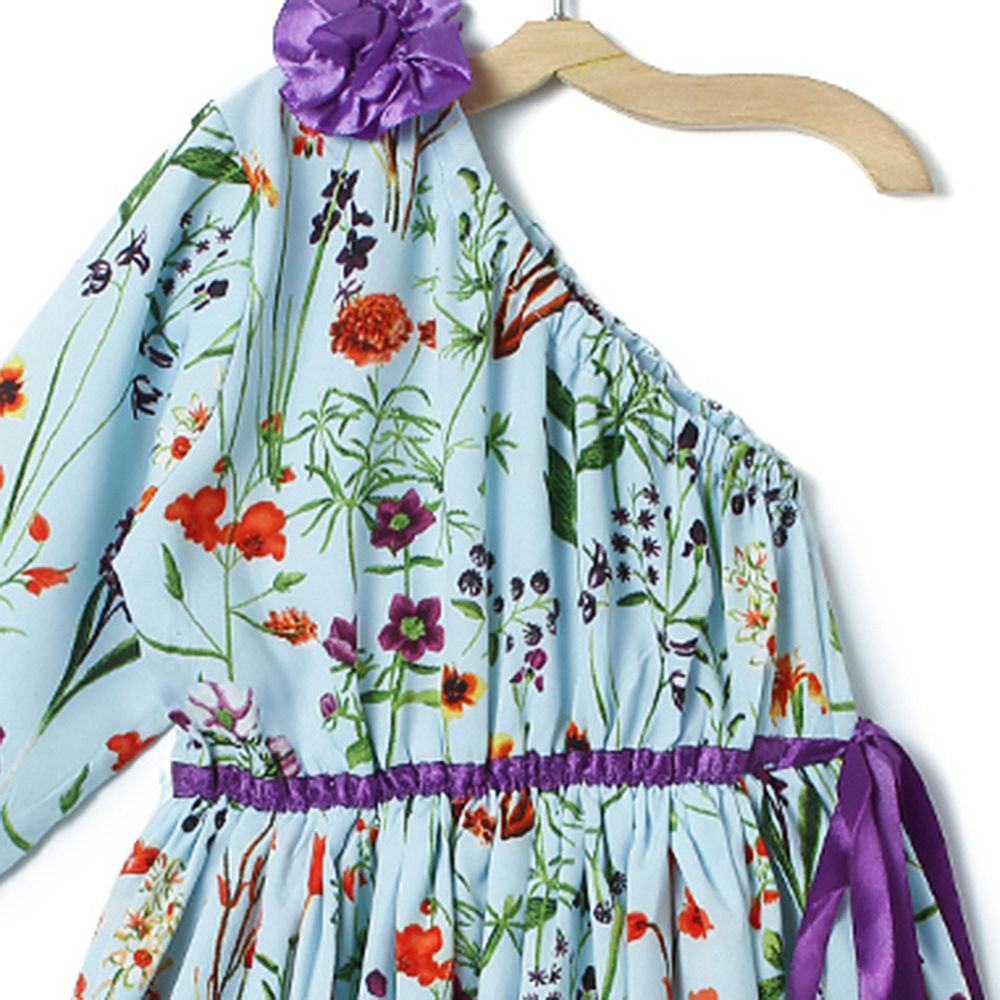 one side sleeve frock