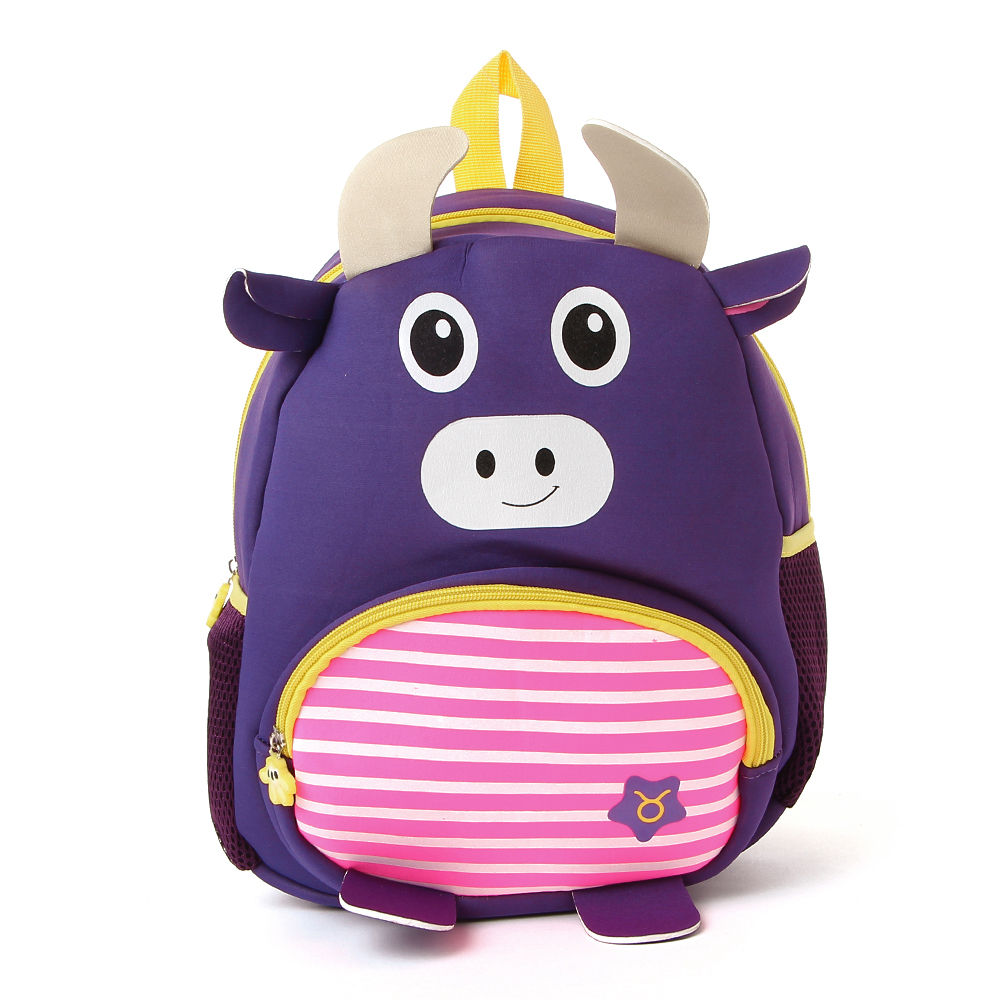 

this attractive school bag is tailored keeping in mind kids