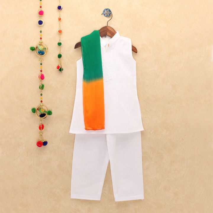 Buy White Kurta Salwar With Tricolor Dupatta Set Online 1999 Hopscotch White and off white color dupatta in banarasi silk fabric with weaving work. hopscotch