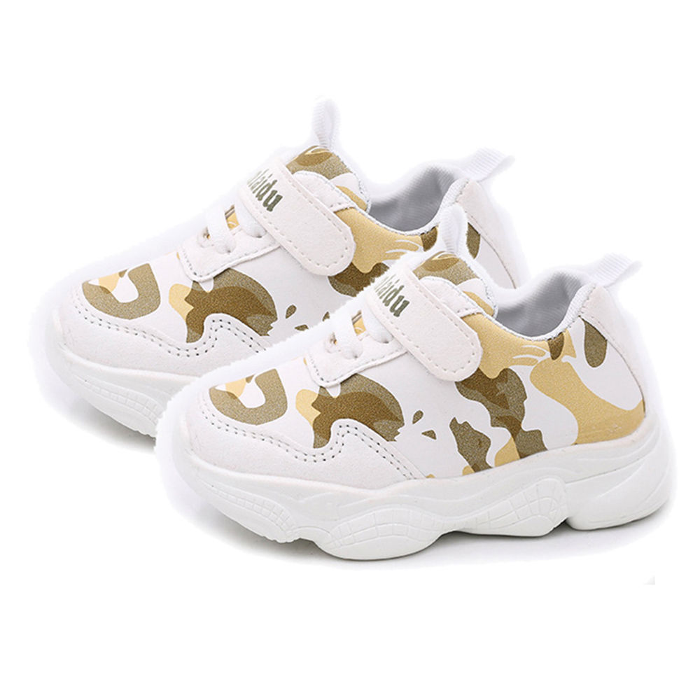 camouflage athletic shoes