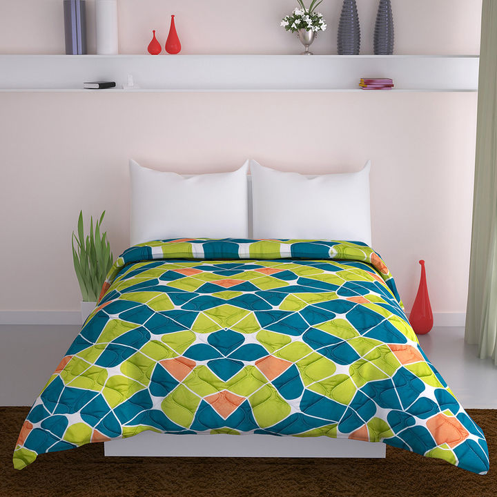 Buy Polyester All Weather Single Comforter Green Geometric 150