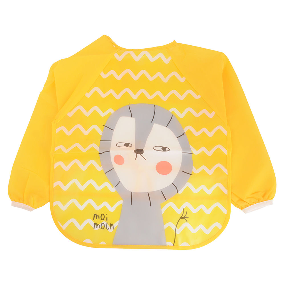 

make play time fun with this multipurpose apron from yellow