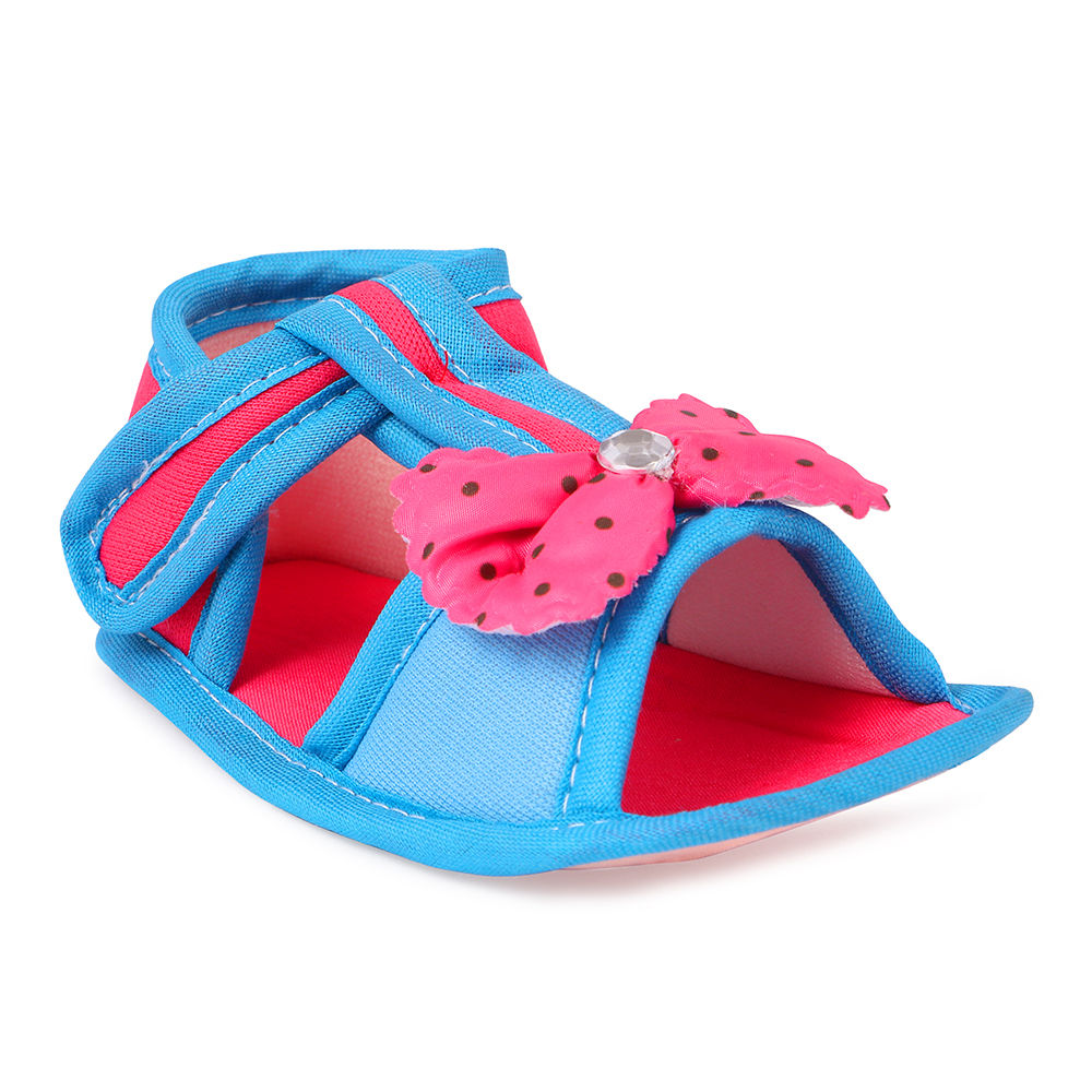 

features infant prewalker shoes material cotton the actual product may