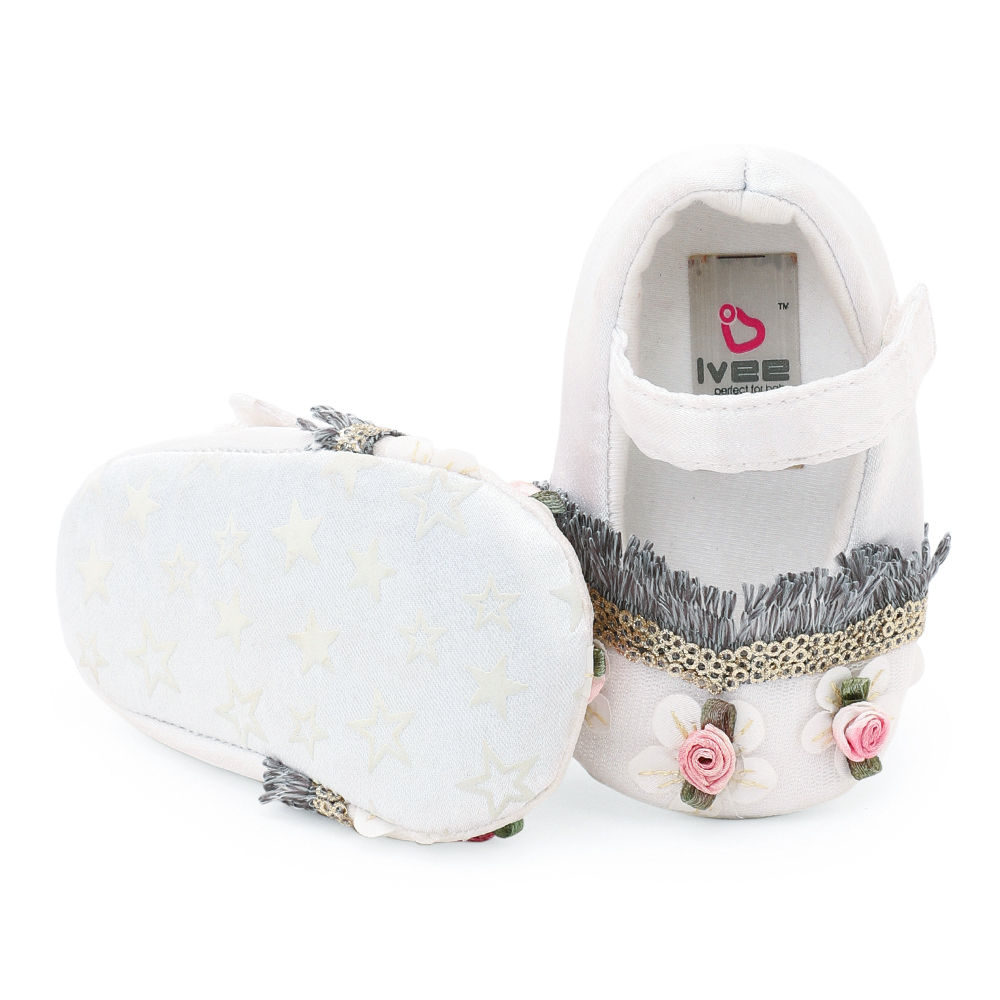 

features inner material cotton outer material textile fabric the actual