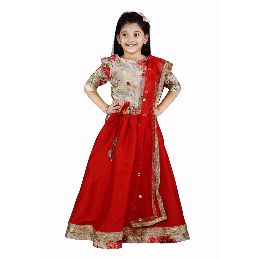 

features material silk the actual product may differ slightly in