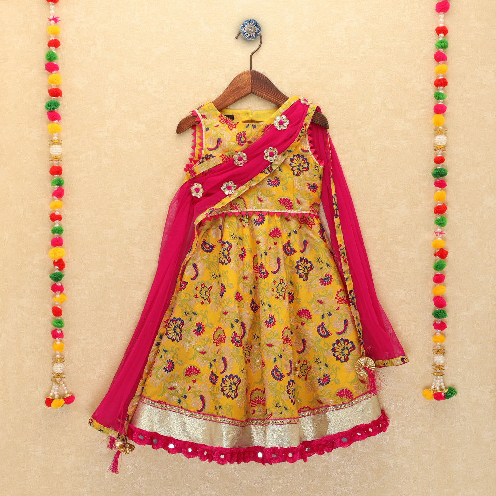 

features material poplin fit type regular the actual product may