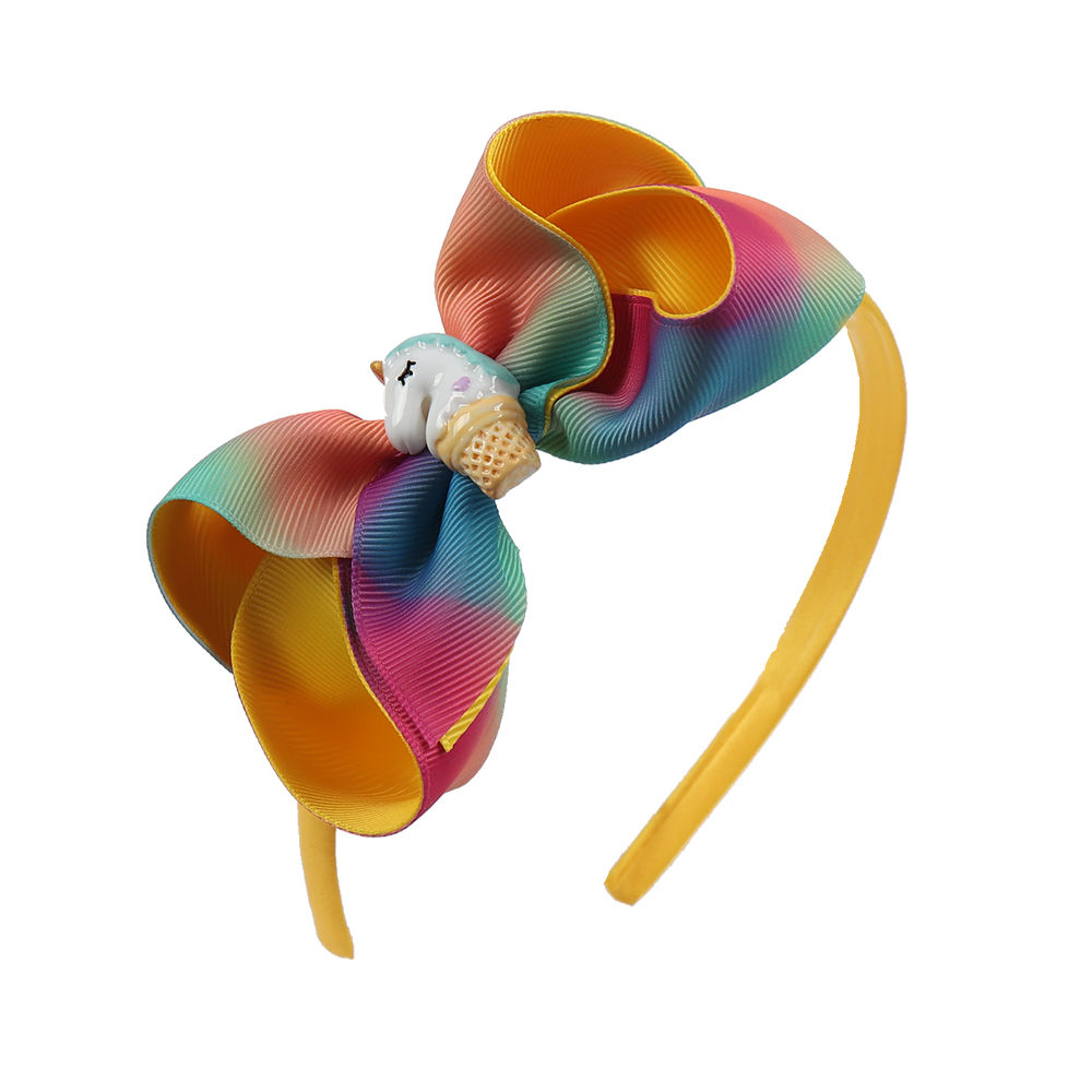 

dress your little girl in this lovely accessories and make