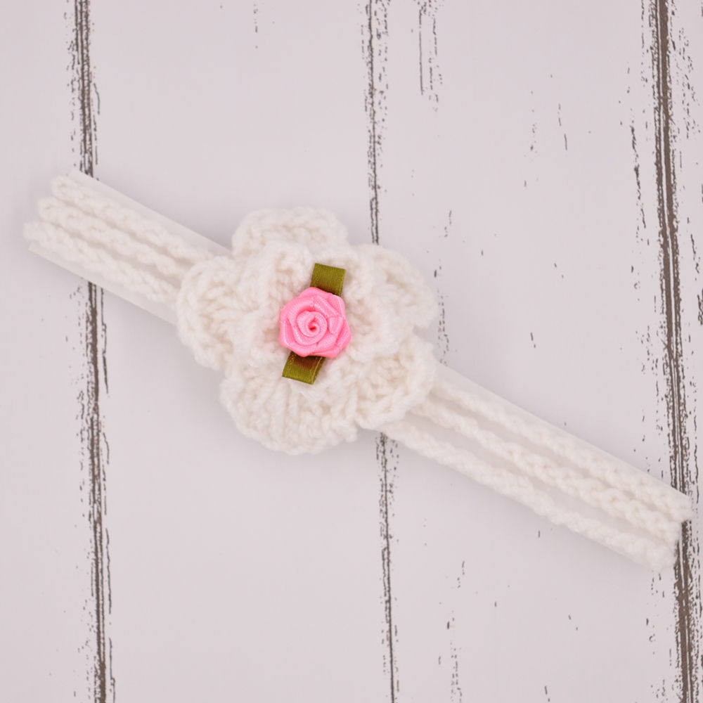 

dress your little girl in this lovely accessories and make