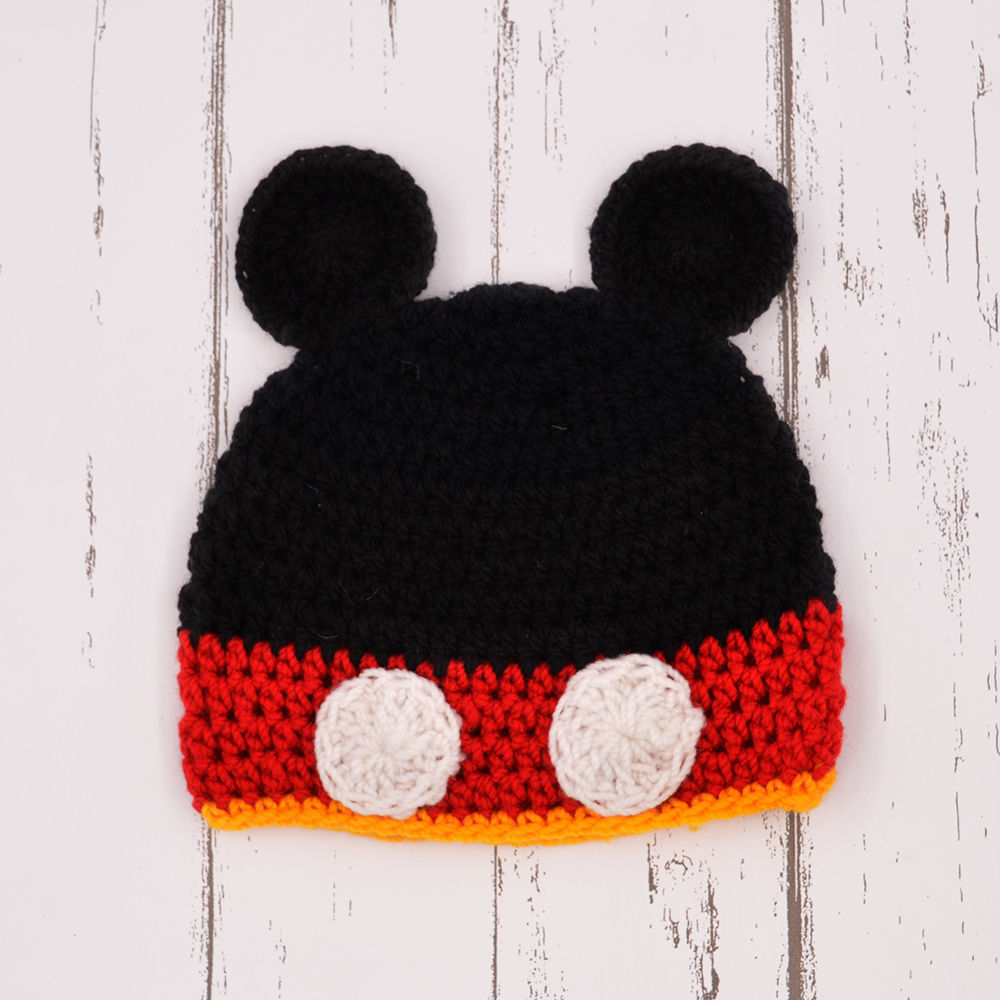 

dress your little girl in this lovely accessories and make