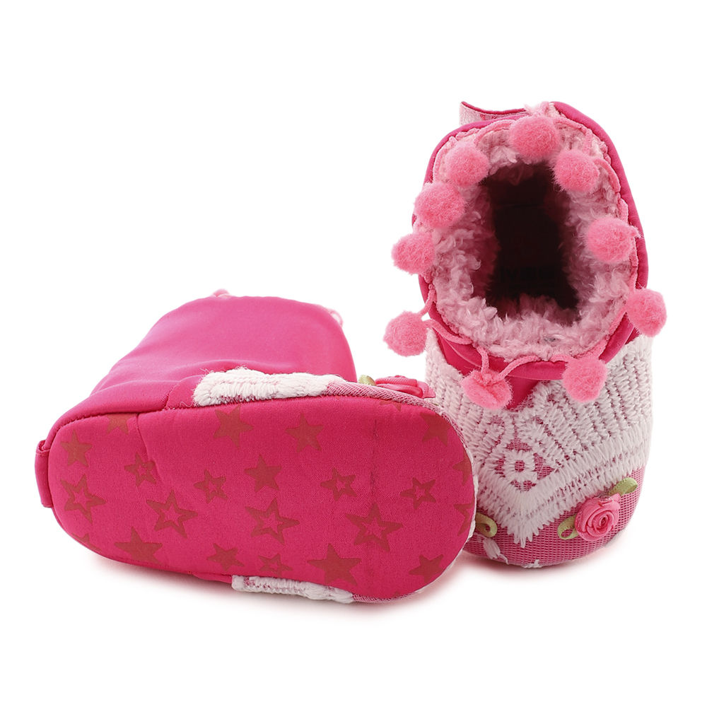 

features inner material cotton outer material textile fabric the actual