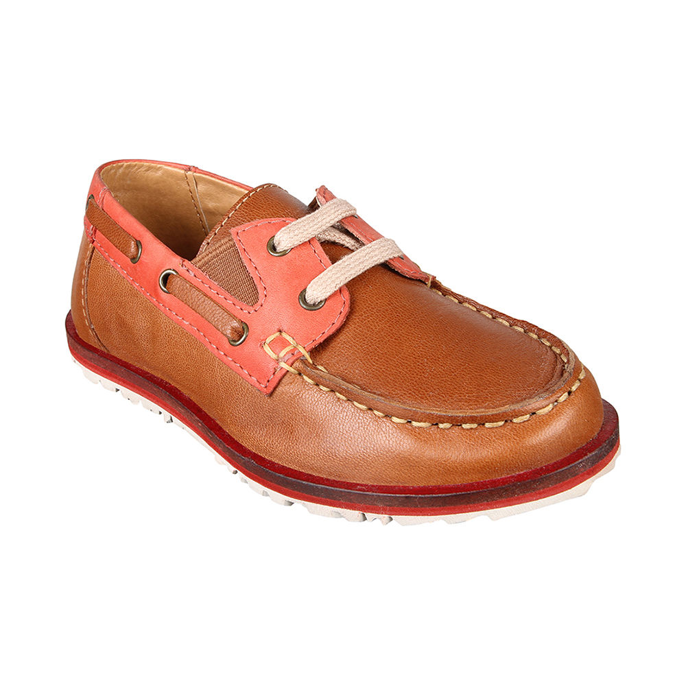 

features upper material leather sole material rubber insole material padded