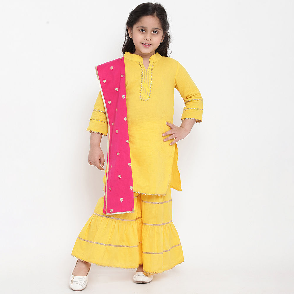 

features fabric cotton the actual product may differ slightly in