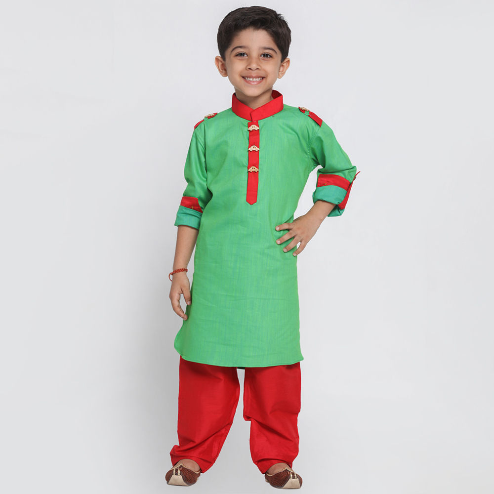 

features fabric 60 cotton 40 blend the actual product may