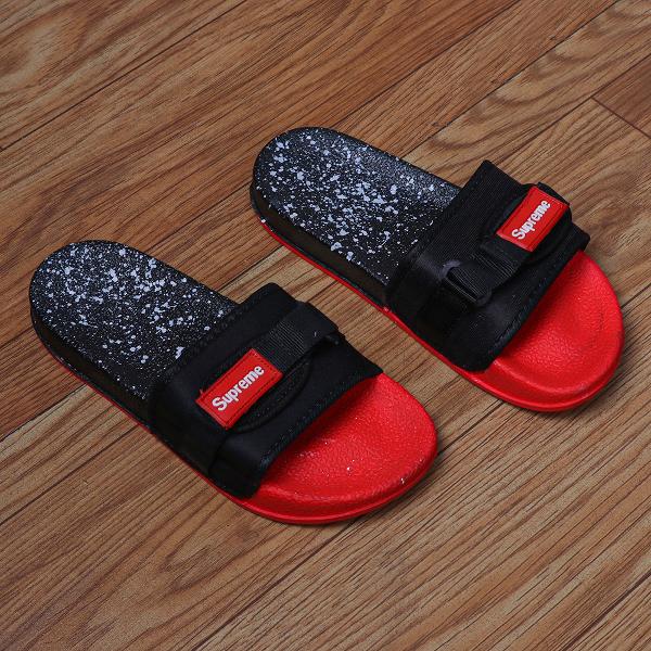 Supreme Ladies RED Slides Sandals BRAND NEW IN BOX Size 8 /39 UNWORN DEAD  STOCK