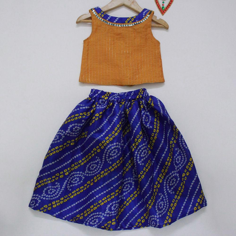 

features material composition 20 cotton silk 45 blended fabric 35