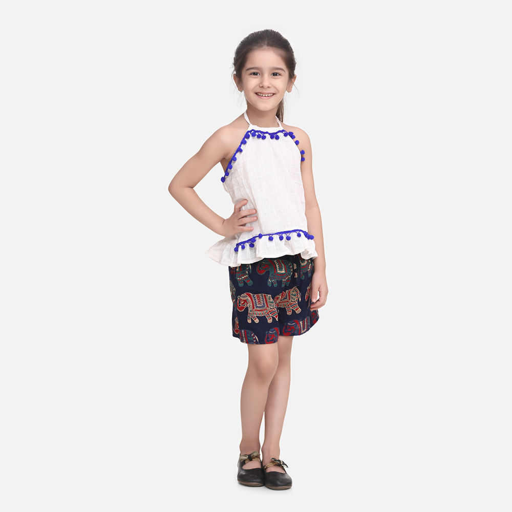 

features fabric cotton actual product may slightly vary what s