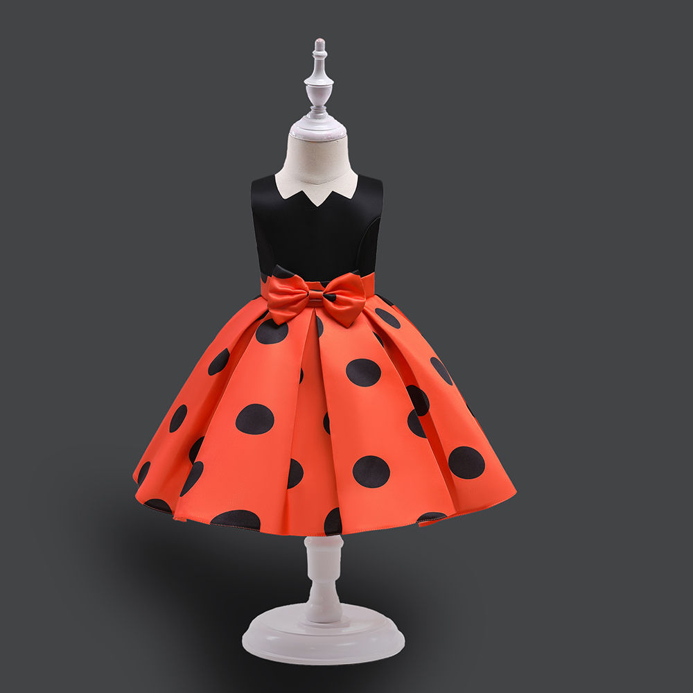 

features material 65 polyester and 35 cotton the actual product