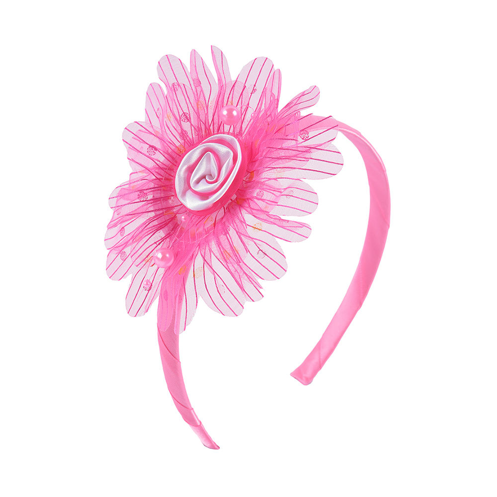 

dress your little girl in this lovely accessories and make