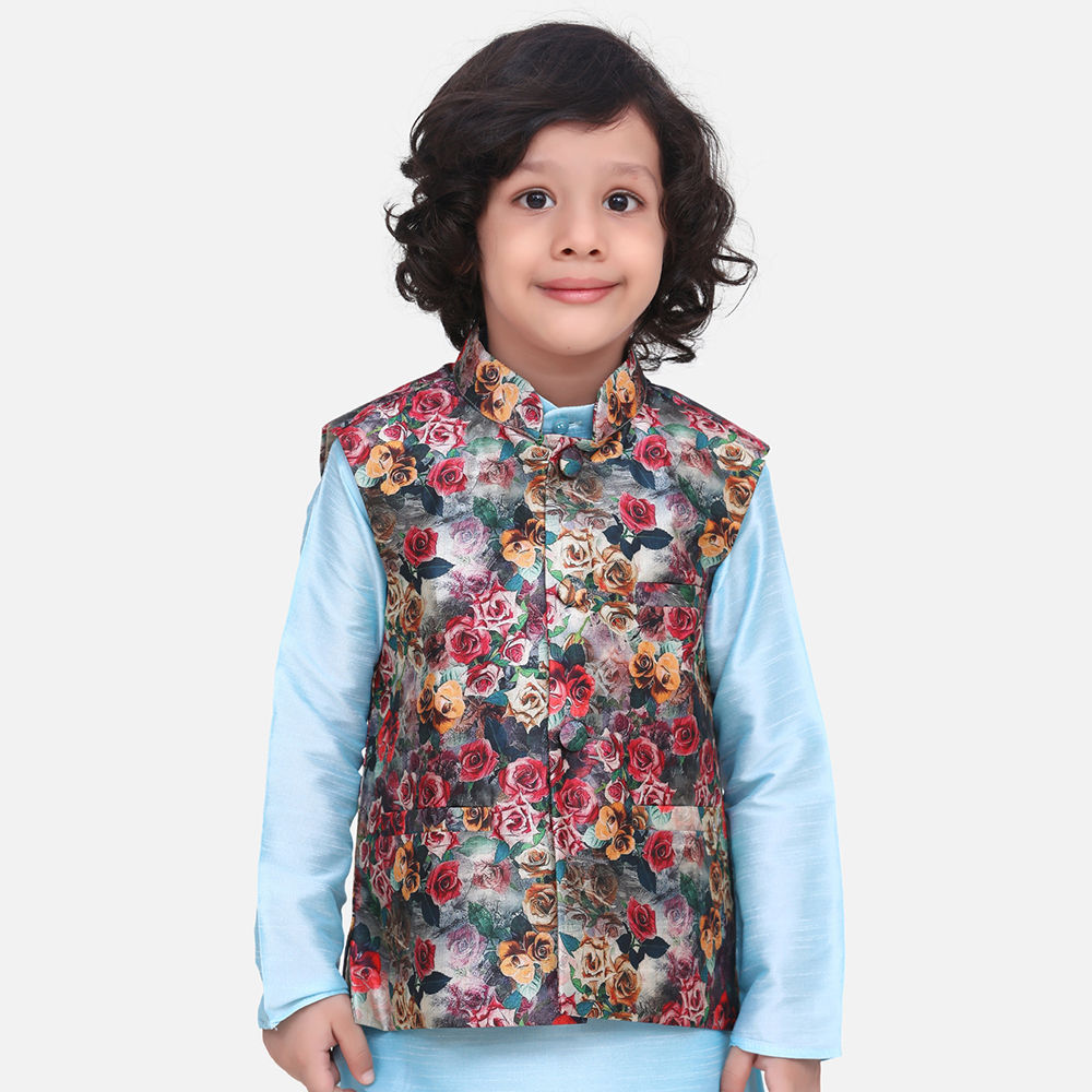 

features material silk the actual product may differ slightly in
