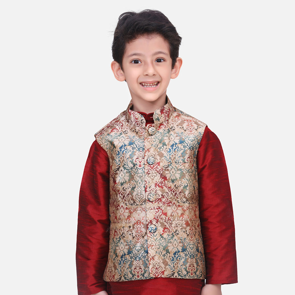 

features material silk the actual product may differ slightly in