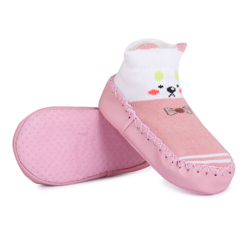 

features upper material cotton sole material cotton the actual product