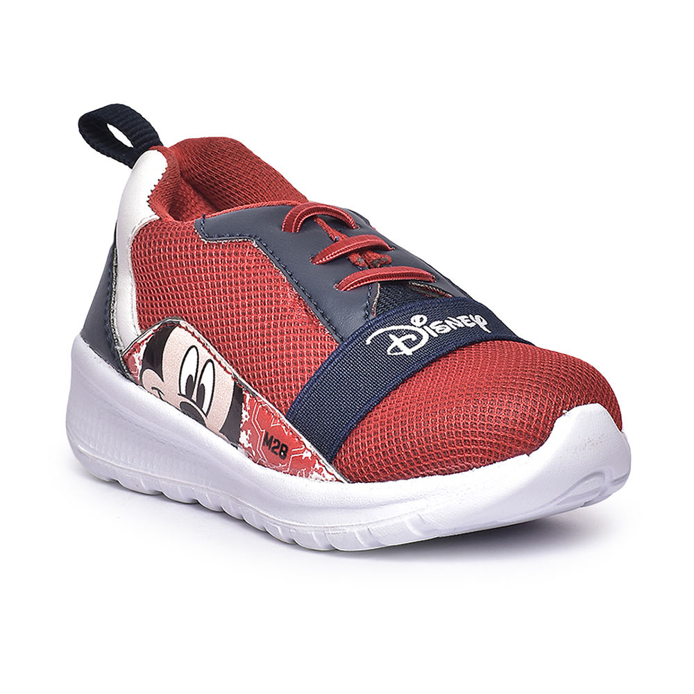 boys red athletic shoes