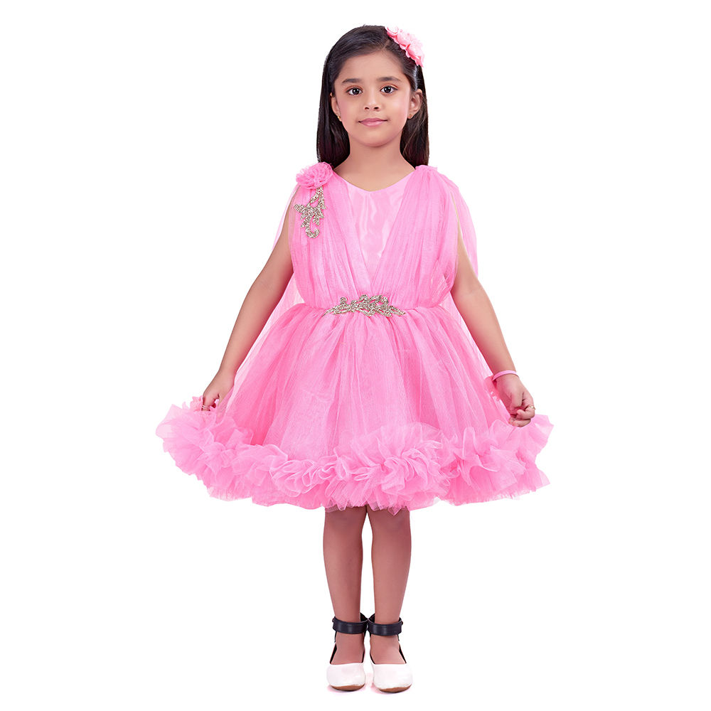 

features material polyester the actual product may differ slightly in