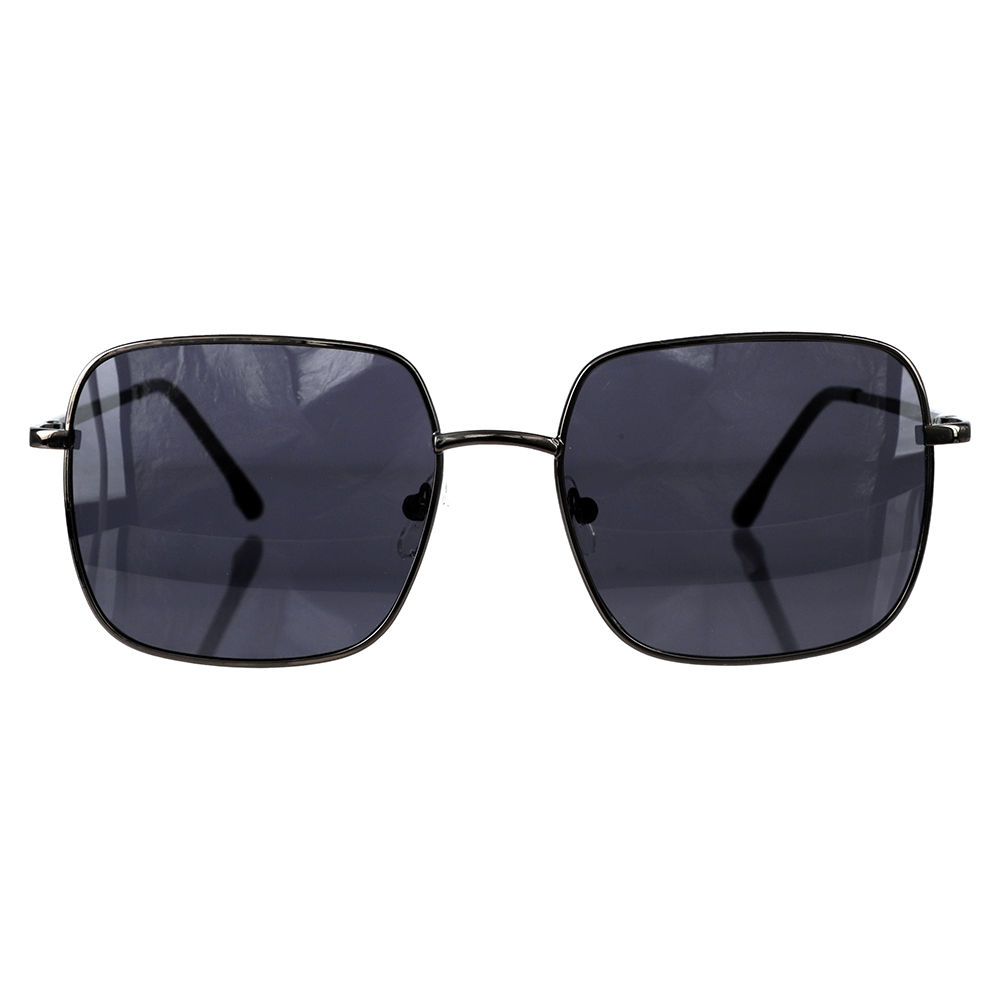 

this product in display has lens made of quality polycarbonate