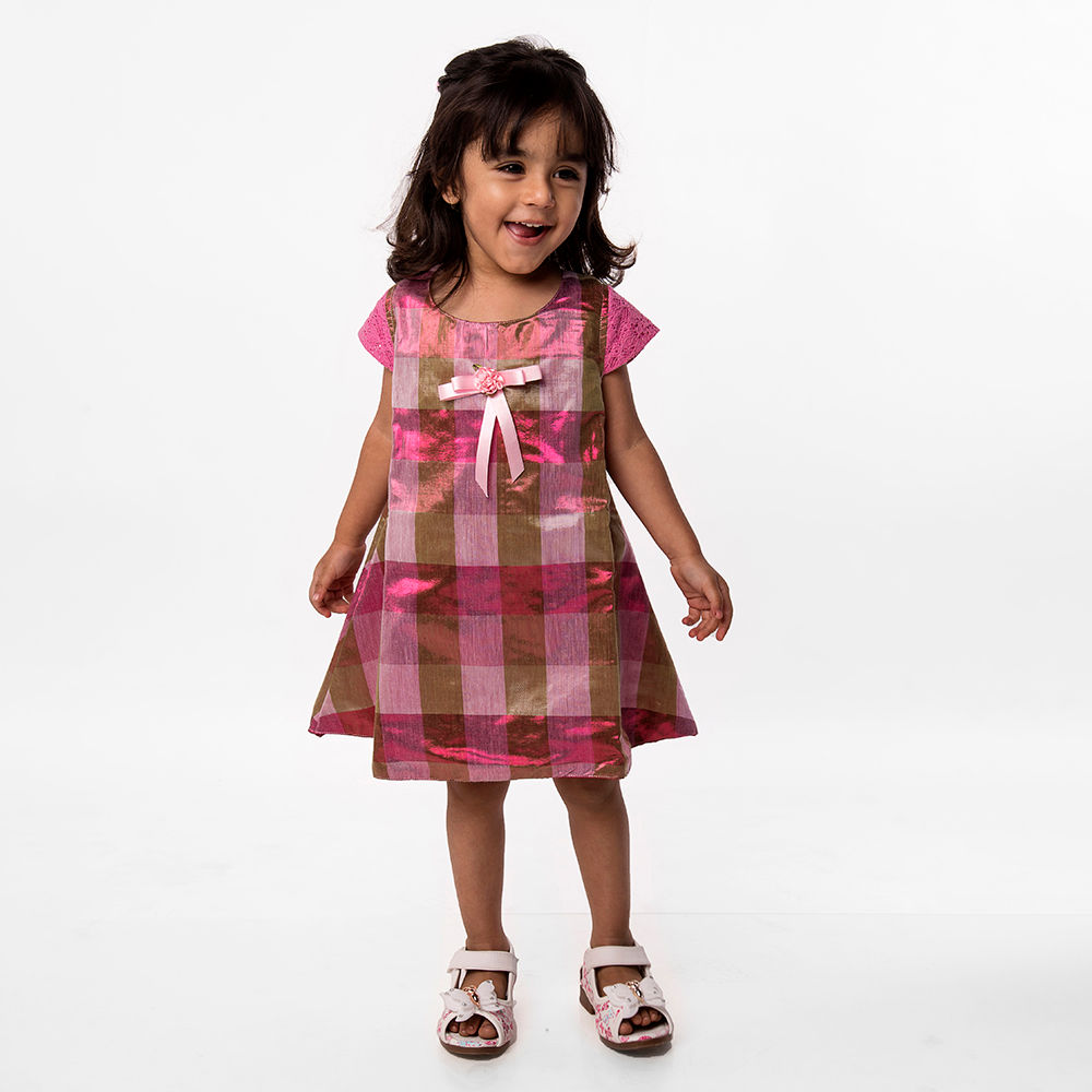 

features material polyester the actual product may differ slightly in