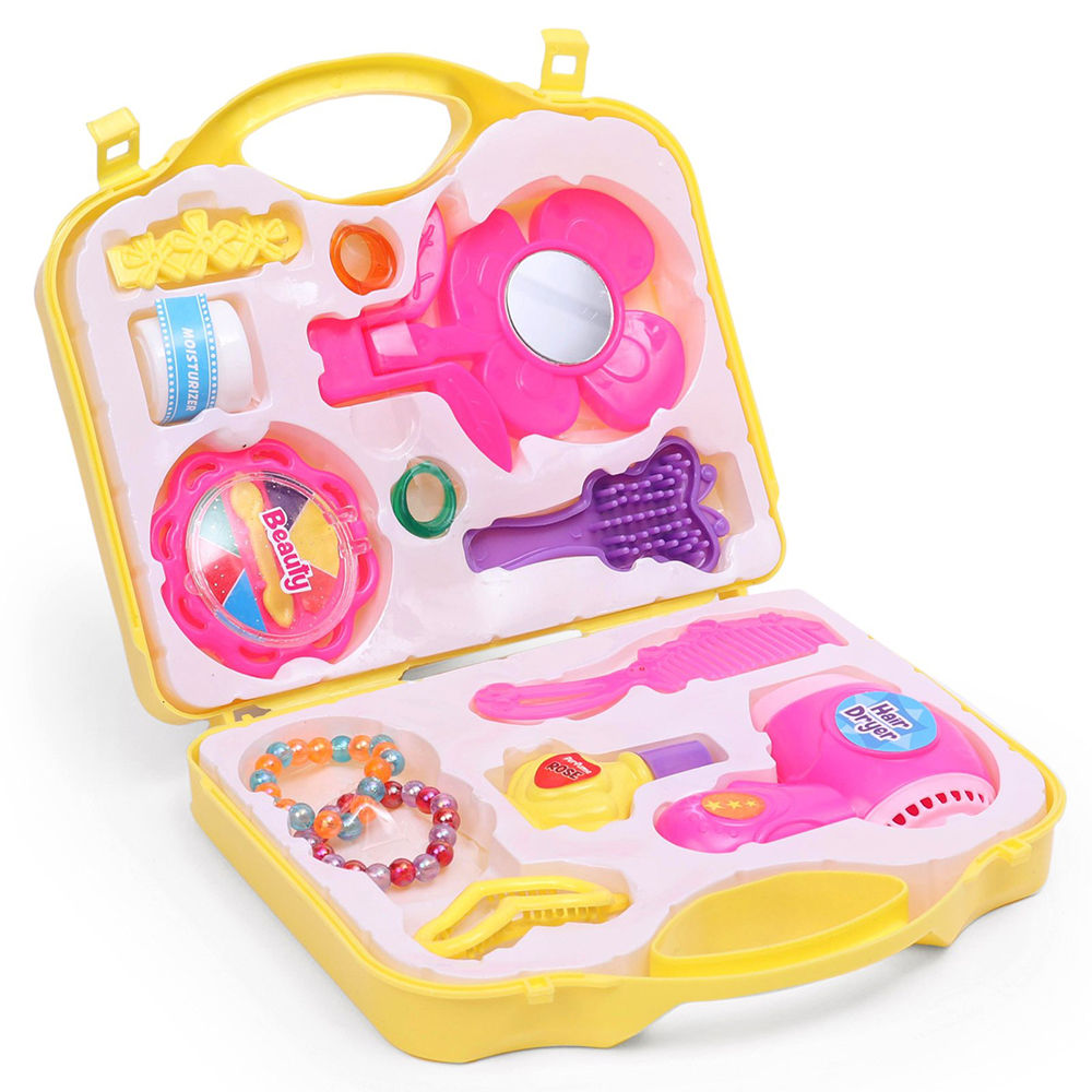 

this luxury beauty super set is all that the children