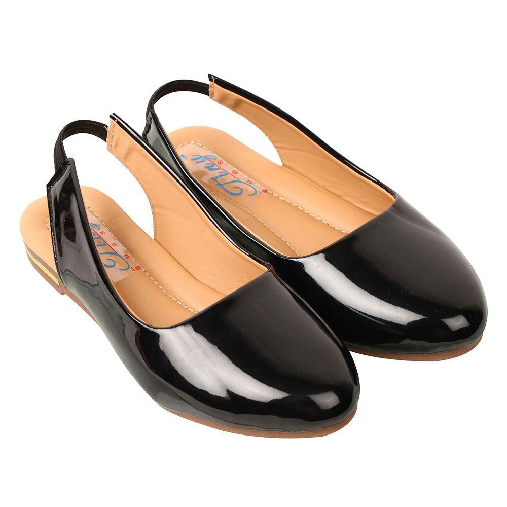 

features material composition synthetic leather the actual product may differ