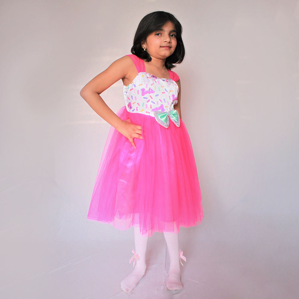 

features material polyester the actual product may differ slightly in
