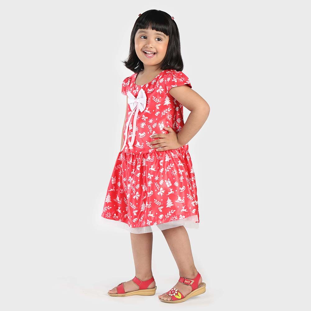 

features material polyester the actual product may differ slightly in