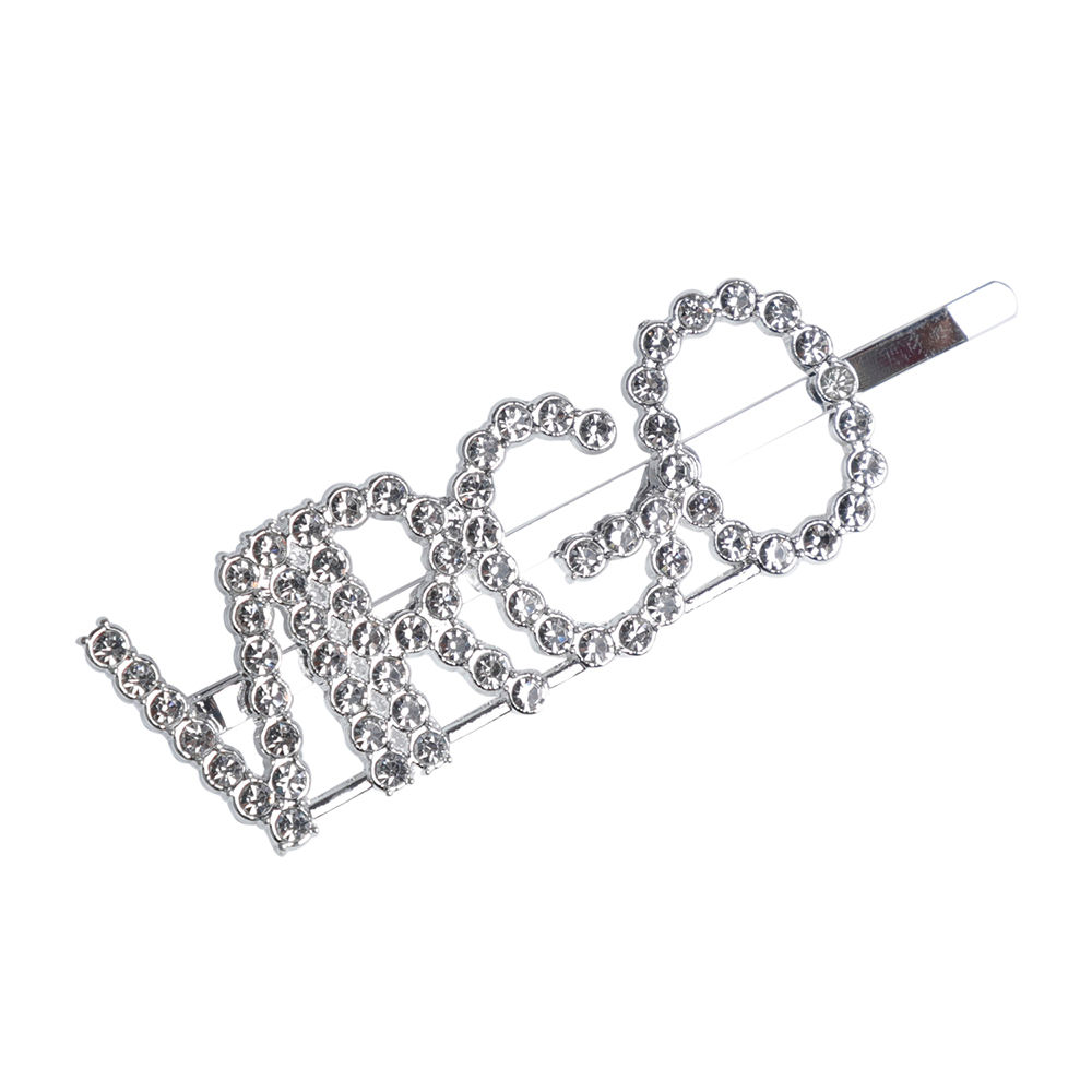 

features offers an eye catchy appeal good quality and attractive