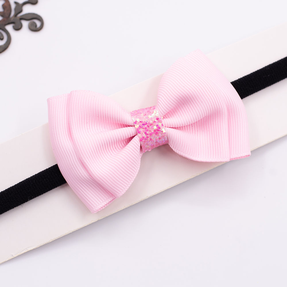 

dress your little girl in this lovely accessories and make